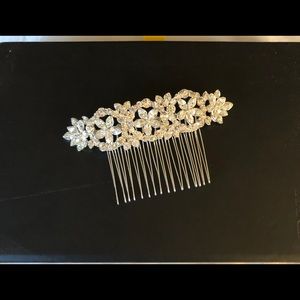 Swarovski crystals comb